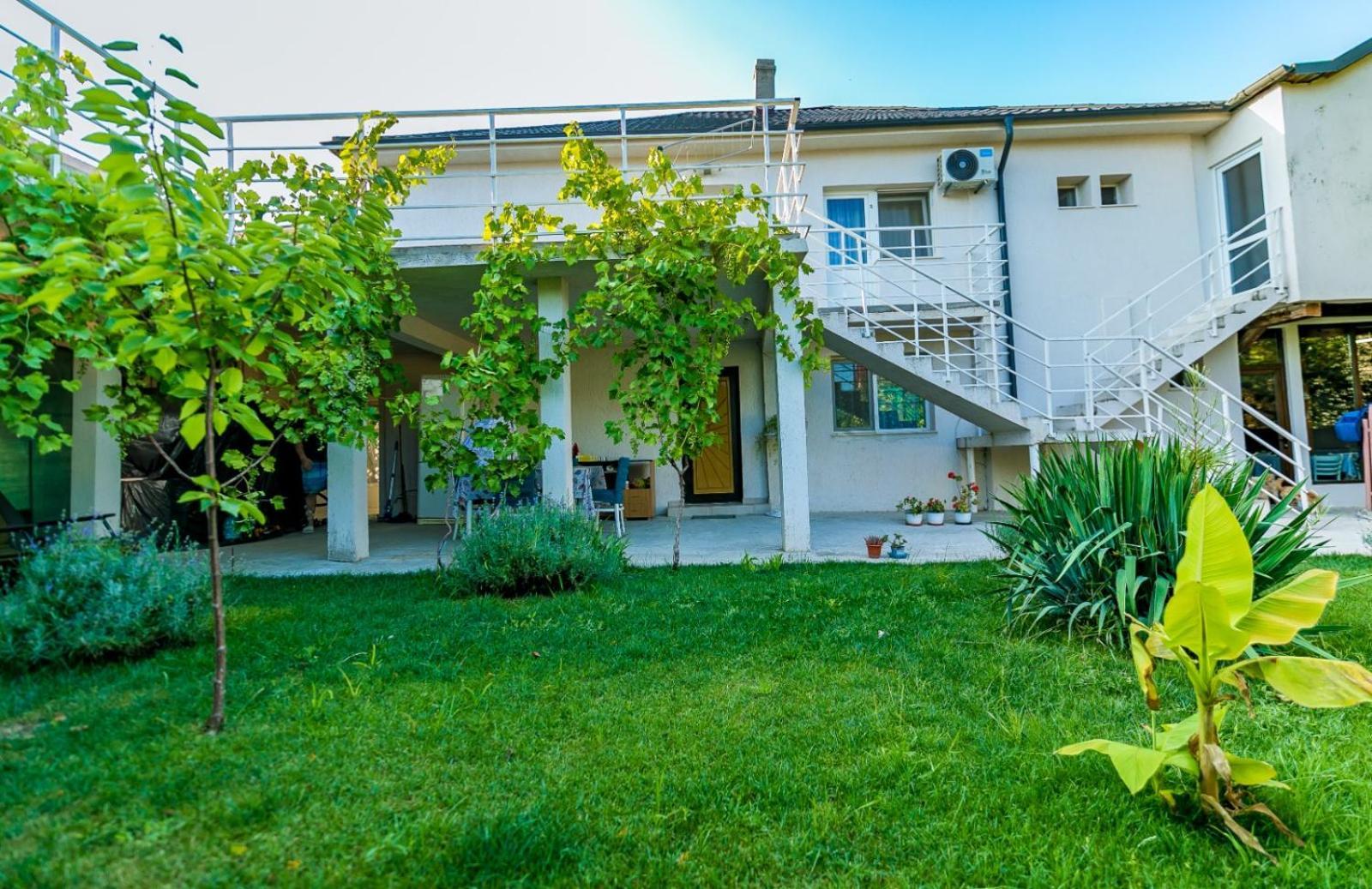 Vila Blue Marine Două Mai Exteriör bild